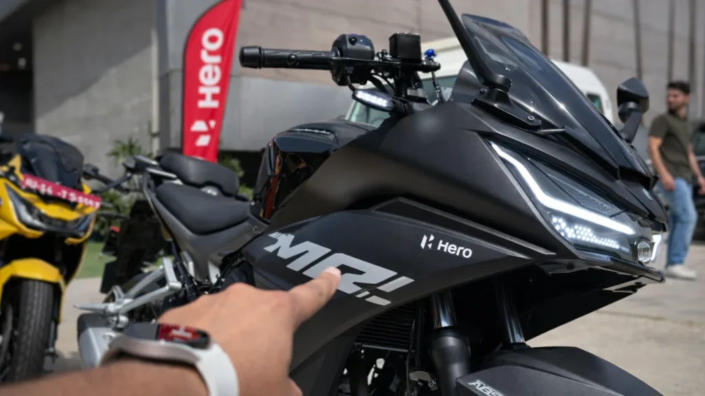 Hero Karizma XMR 210